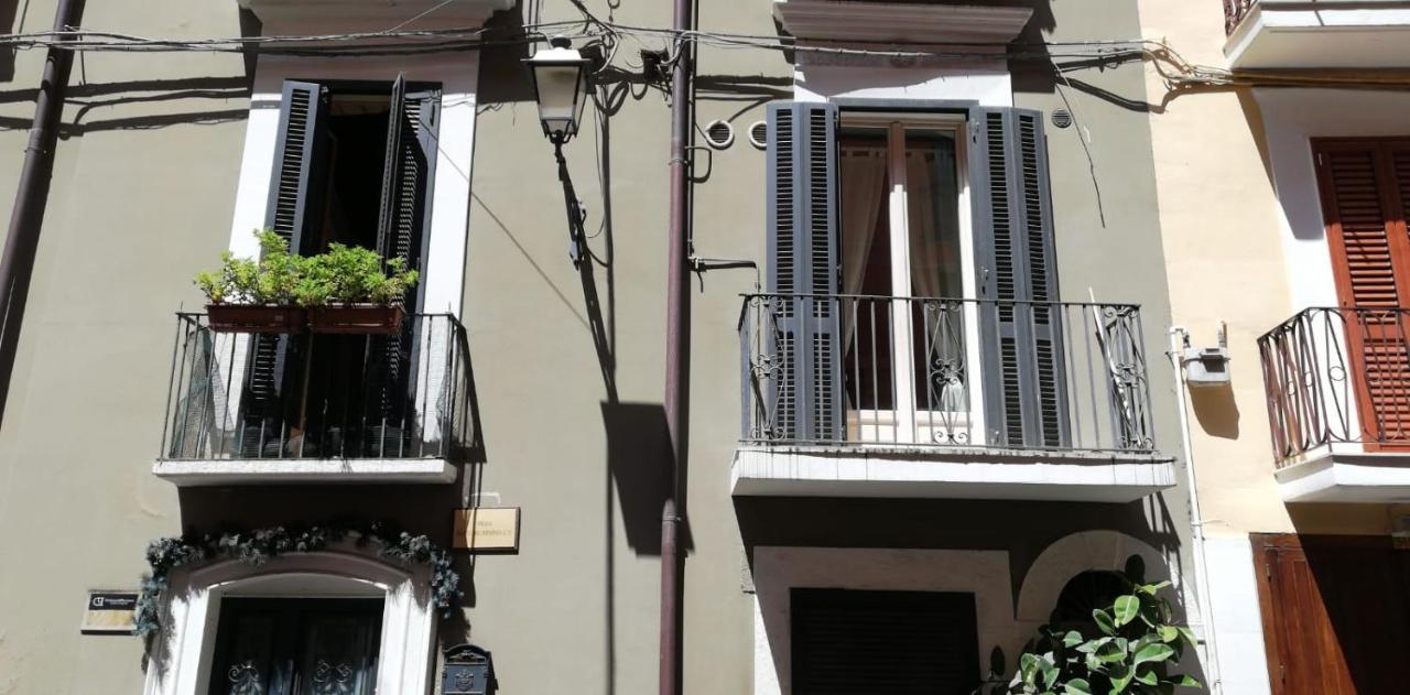 Intendenza 32 Suite Historical Centre Bari Ngoại thất bức ảnh